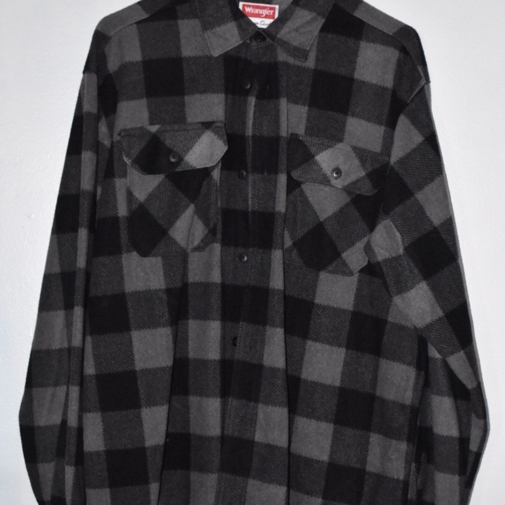 Wrangler thick grey flannel button down